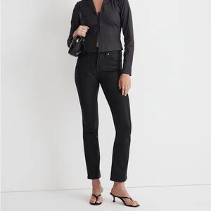 MADEWELL TRUE BLACK COATED KICK OUT CROP JEANS
